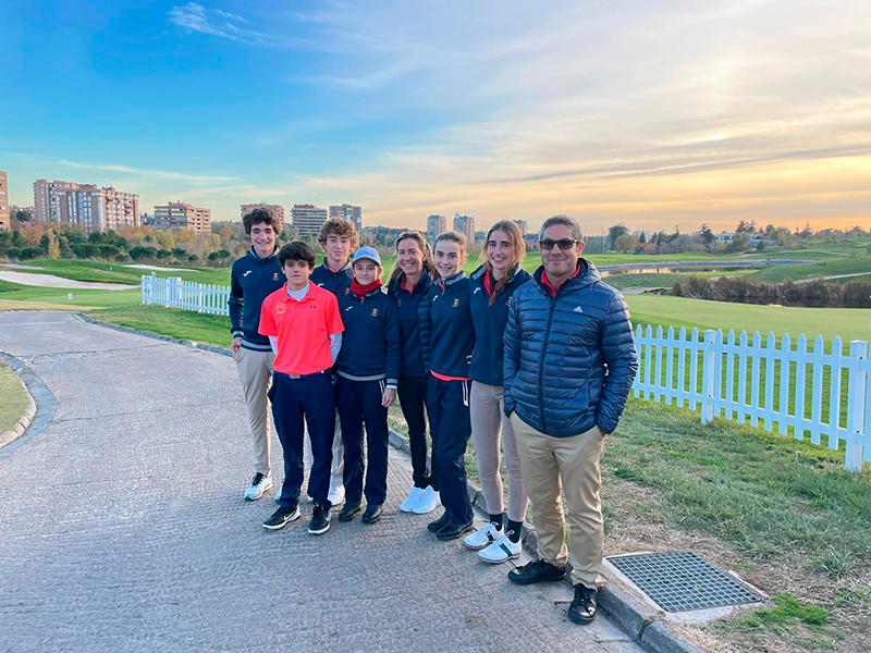 Seis golfistas navarros acuden al Centro de Excelencia